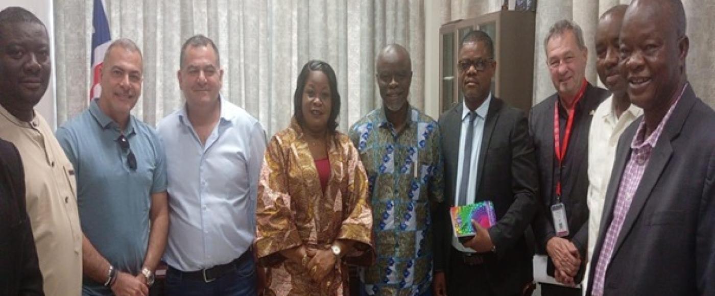A group photo shortly after the meeting